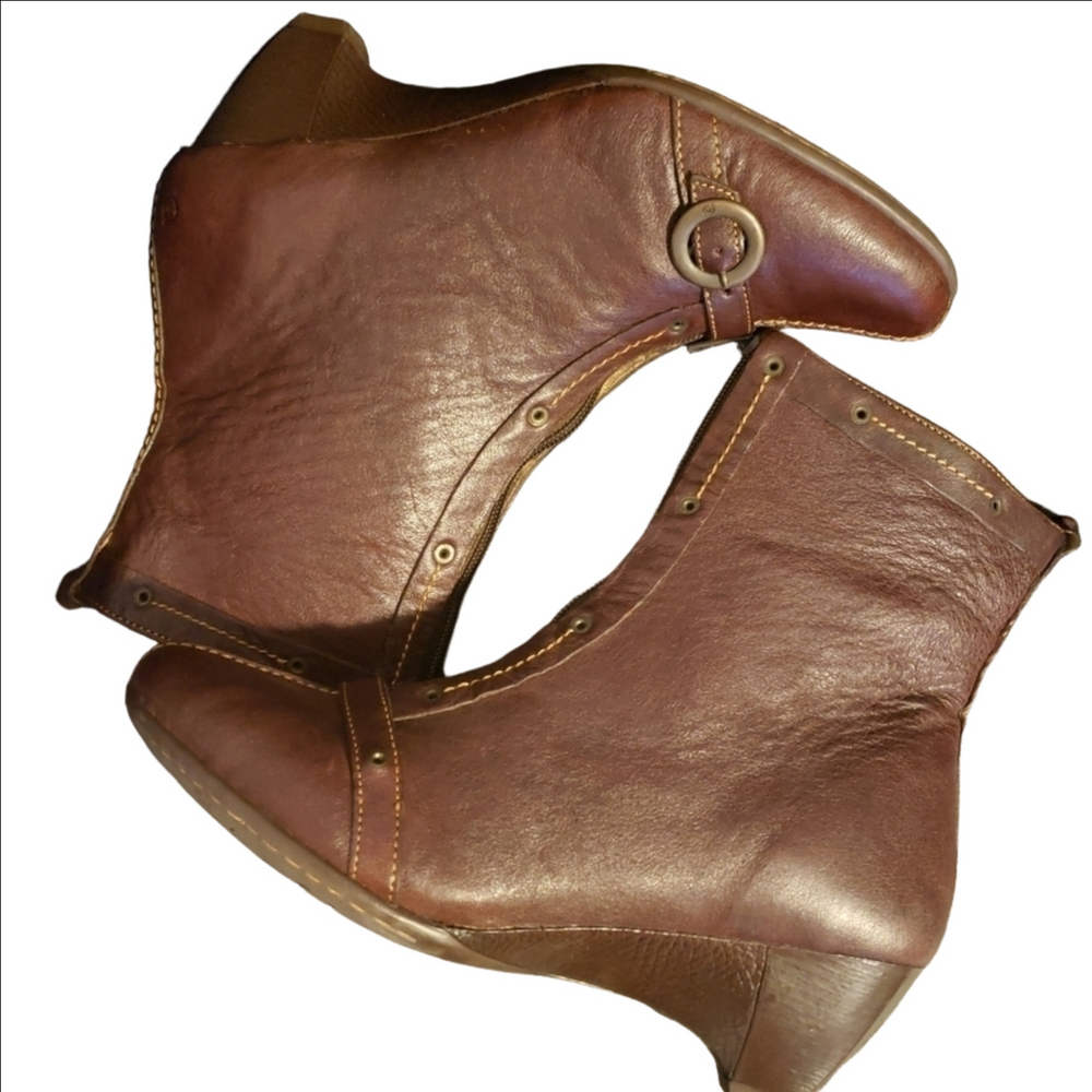 Born Patent Pending hand Crafted Boots